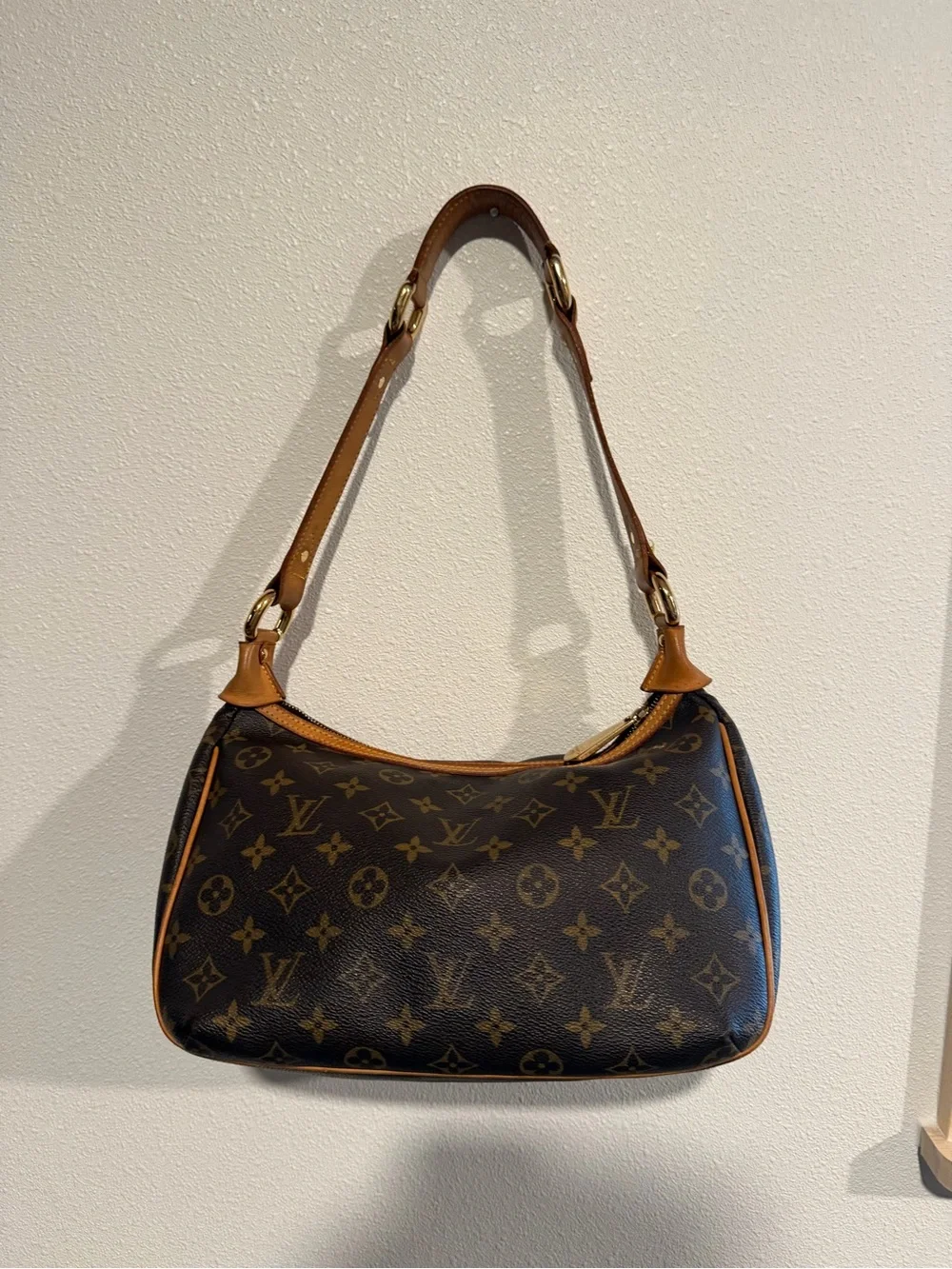 Louis Vuitton Tikal